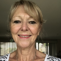 Jackie - Urbansocial.com AU Member