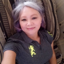 Mary - Urbansocial.com AU Member