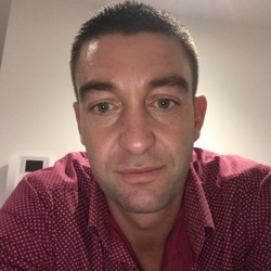 Pat - Urbansocial.com AU Member