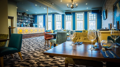 Enjoy Speed Dating in Cardiff