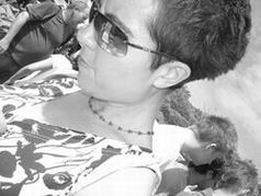 lesley's profile image