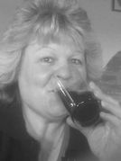 shelly's profile image