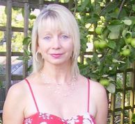 Lynne's profile image