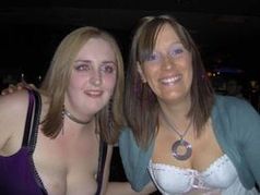 lauraanne21's profile image