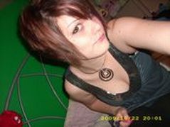 Laura :)'s profile image