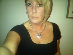 Green eye girl's profile image