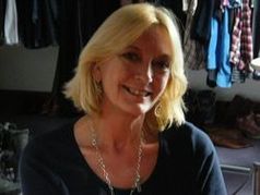 Mandy's profile image