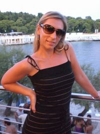 Helen's profile image