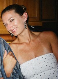 Helen's profile image