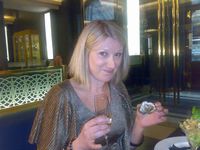 Helen's profile image